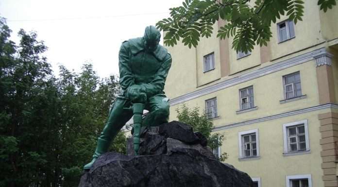 Військові будівельники Північного Флоту з-за затримок виплати зарплати готові оголосити голодування