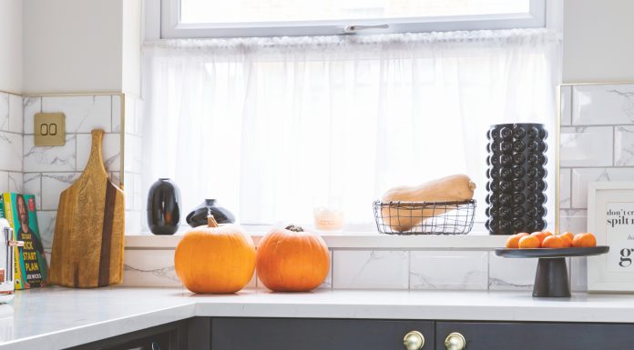 Тіктокери купають свої гарбузи в оцті-це геніальний спосіб зберегти їх до Хеллоуїну